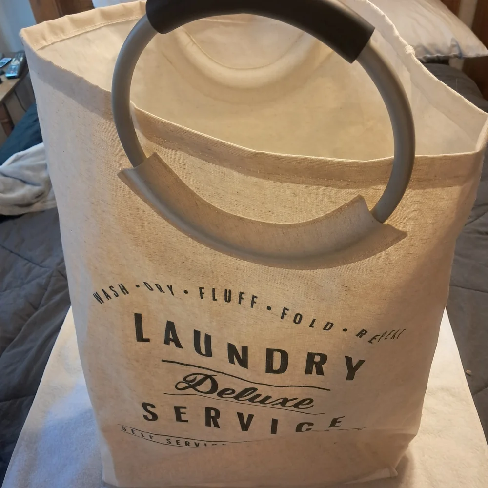 Better Homes And Gardens Cream Laundry Garment Bag